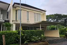 Rumah Modern WOODLAND CITRALAND