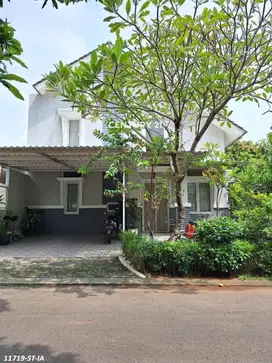 Rumah Posisi Hook Dalam Cluster Di Kota Wisata Cibubur