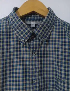 Kemeja Uniqlo Size M