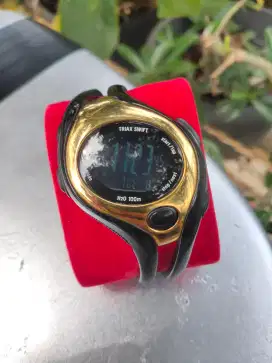 Jam Tangan Nike Triax Swift gold