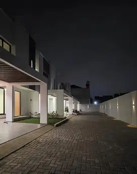Rumah Keren dan Unik Siap Huni Strategis dekat Bintaro dan Cipadu