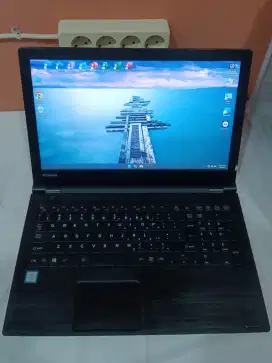 Laptop Toshiba Core i5 Gen 6 Bergaransi