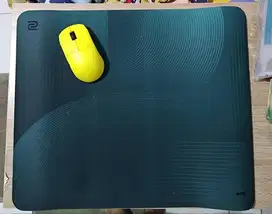 Zowie Benq G-SR / GSR SE Bi Green Esports Gaming Mousepad Like new