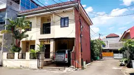 Rumah Hook 5 KT Akses Dekat Stasiun Jurang Mangu Bebas Banjir J-34629
