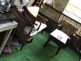 Furniture meja tamu dan kursi tamu