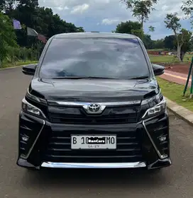 Toyota Voxy 2018 Km Low Istimewa