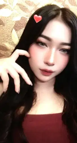Cari loker apa aja.