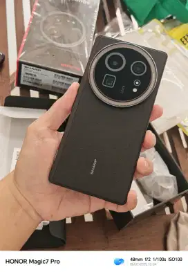 Sharp aquos R9 pro baru sebulanan