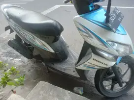 Jual motor  Honda Vario tahun 2012