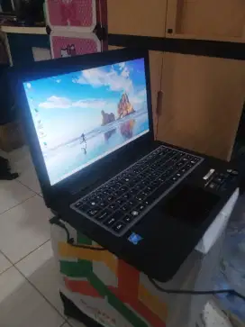 Laptop asus x453s mulus