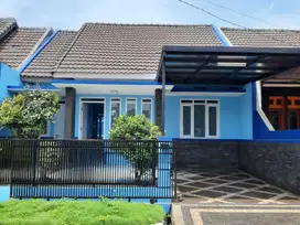 Disewakan Rumah Minimalis Dekat Summarecon dan Tol Gedebage di Perumah