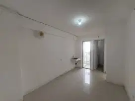 Jual cepat 2br kosongan Dahlia Bassura City|lantai sedang