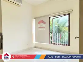 Rumah dekat Club House Cassia JGC lebar 9 area depan semifurnished