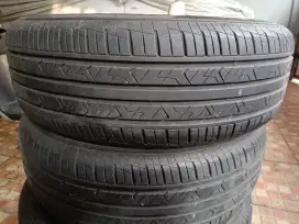 Hankook Kinergy 185/60R15 (bawaan toyota sienta G)