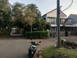 RUMAH POSISI HOOK DI BELAKANG MALL CIPUTRA CIBUBUR