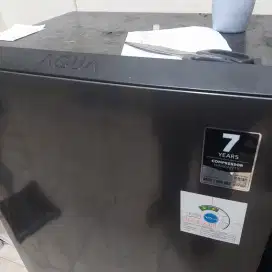 KULKAS AQUA 1 PINTU