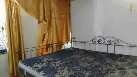 Di Jual Barang Antik/ Ranjang Tidur Bung Karno