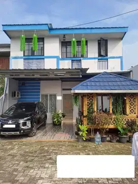 Rumah Hadap Timur 2 Lt Dekat Gerbang Tol Serpong 2 Siap Huni J-35283
