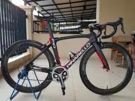 Dijual sepeda road bike pinarello dogma