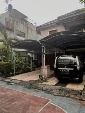 Jual cepat dan murah rumah di Perum Jatinegara Baru Jakarta Timur