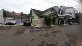 Dijual murah rumah hook second hitung tanah siap huni LT318 di galaxy