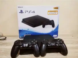 Playstation 4 (PS4) slim 500 GB black, 2 stick, bonus games terpasang