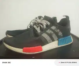Adidan Nmd R1 black silver sollar red blue