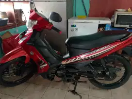 Di jual Yamaha vega rr tahun 2015
