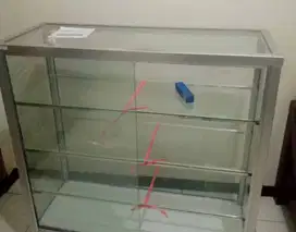 Etalase kaca 1 meter