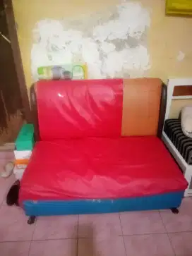 Jual sofa bekas masih layak pakai