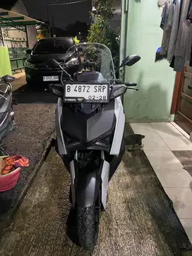 XMAX PUTIH 2023 KM RENDAH
