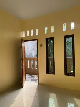 Kontrakan Nyaman dan Asri