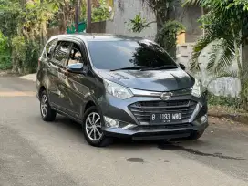 Daihatsu Sigra R  AT 2016 Abu-Abu Metalik DP Rendah
