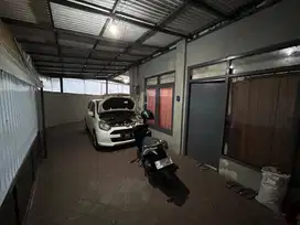 DIJUAL RUMAH DAERAH MENUR SURABAYA LUAS TANAH 181,25  LUAS BANGUNAN 93