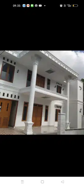 Jual murah rumah lantai 2 klasik
