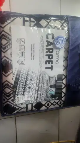 Karpet informa rectangle tribal black