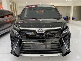Toyota Voxy 2020 AT 2.0 super istimewa
