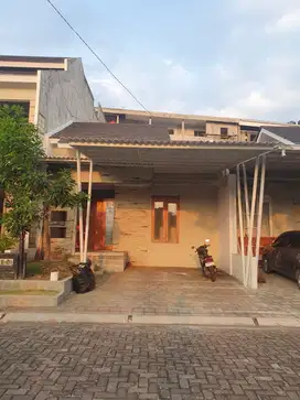 Disewakan.Rumah masih baru