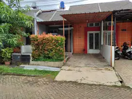 Rumah scond siap huni tanah luas dekat pintu toll dan Margonda