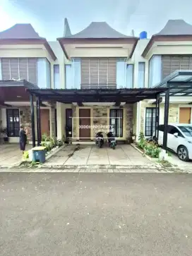 JUAL RUMAH SECONDARY DALAM CLUSTER DI REMPOA DEKAT MRT LEBAK BULUS