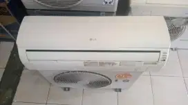DINGIN AC LG 3/4 PK BERGARANSI SIAP PAKAI