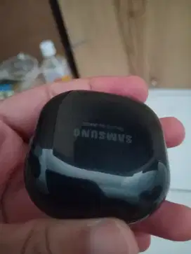 SAMSUNG Galaxy Buds Live,