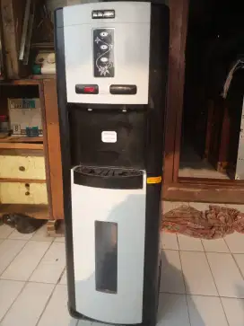 dijual dispenser galon bawah miyako 350rb