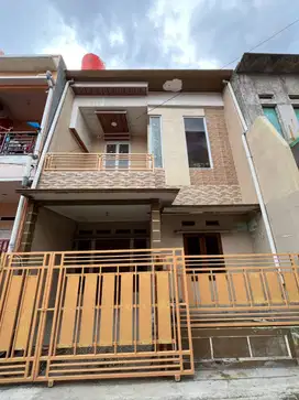Miliki Rumah Fantastis di Pondok ungu permai bekasi utara (C0103)
