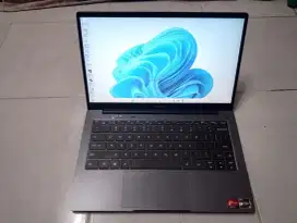 Dijual laptop merk Advan