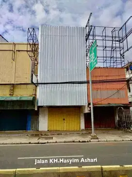 Turun Harga Ruko Rapi Jl Hasyim Ashari Model L Jakbar
