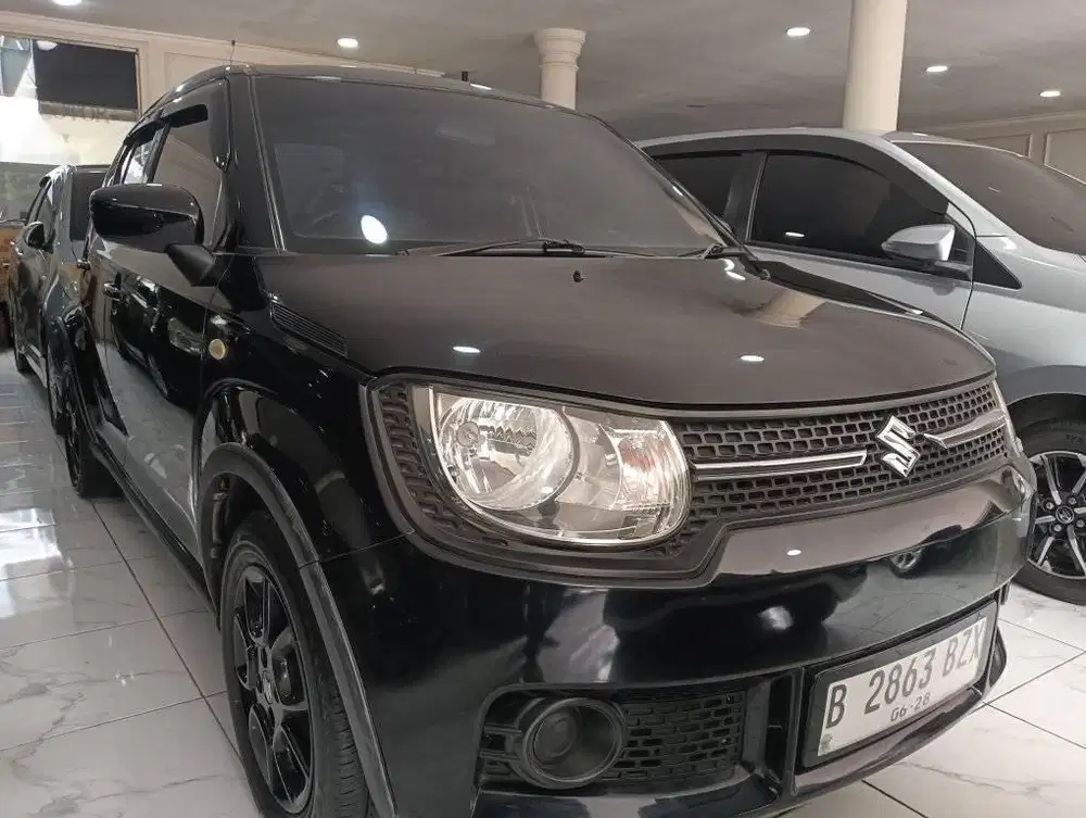 Suzuki ignis gl at  dp 5jt tahun 2018