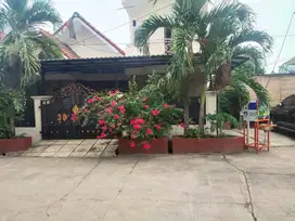 Miliki Rumah Berkicau di Perum Taman harapan baru bekasi kota (B0450)