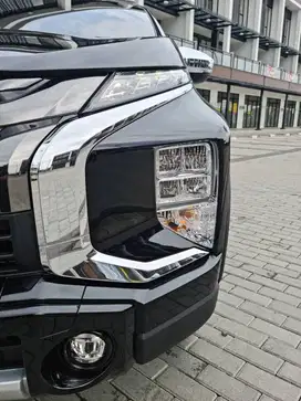 Mitsubishi xpander cross premium package 2021
