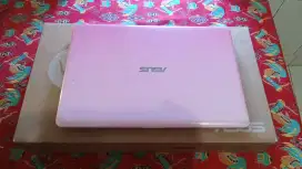LAPTOP MURAH ASUS VIVOBOOK E203MAH
